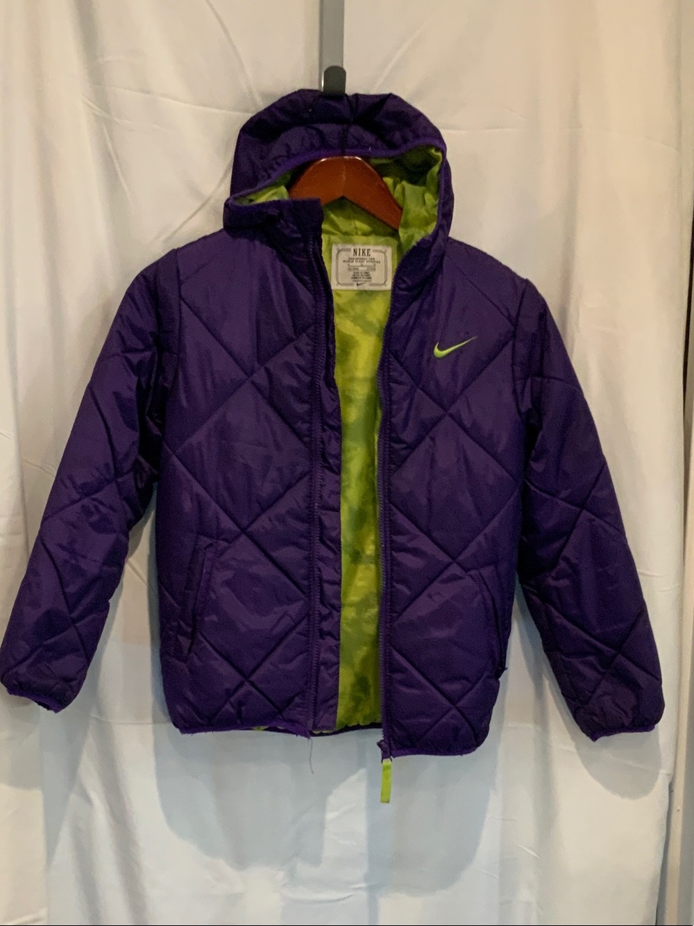 Nike Girls' Purple Hooded Puffer Jacket with Lime Lining